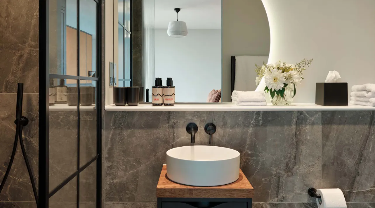 Escapade Silverstone Two Bedroom Trackside Residence