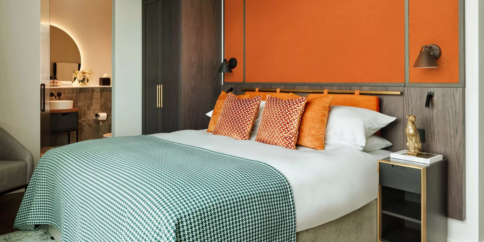 bedroom in trackside residence