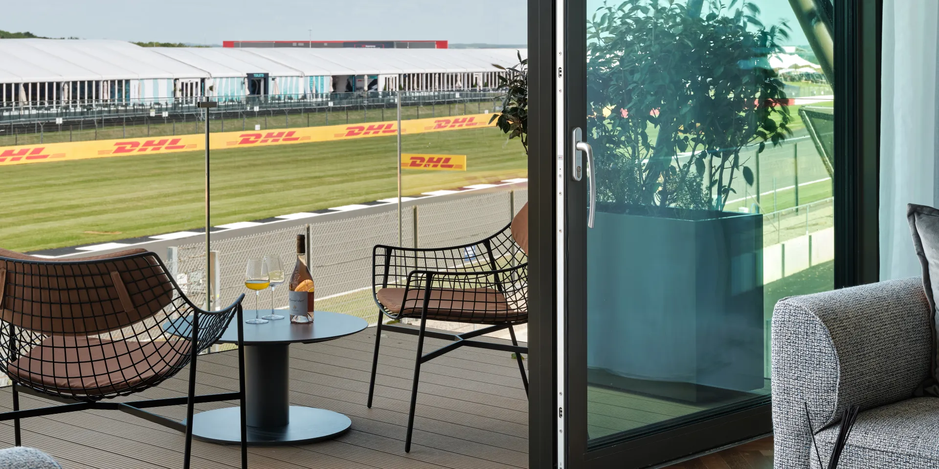 Escapade Silverstone One Bedroom Trackside Residence 1