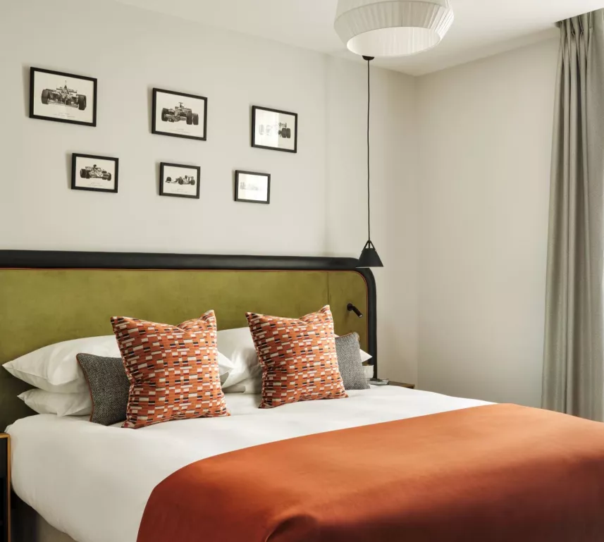 countryside one bedroom hotel room